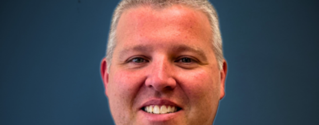 kevin-espinosa-headshot