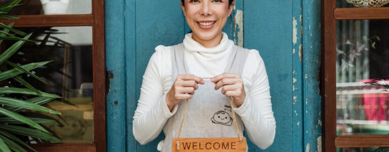 pexels-ketut-subiyanto-4473398