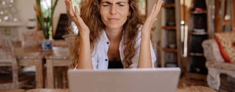 pexels-yan-krukau-4458420